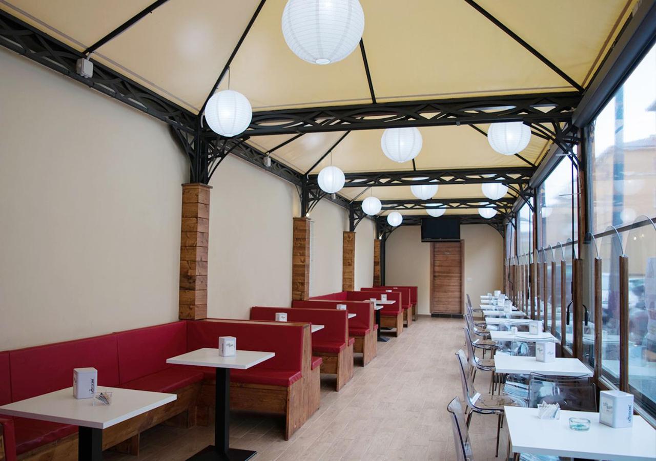 Cristal Rooms Piacenza Exterior photo