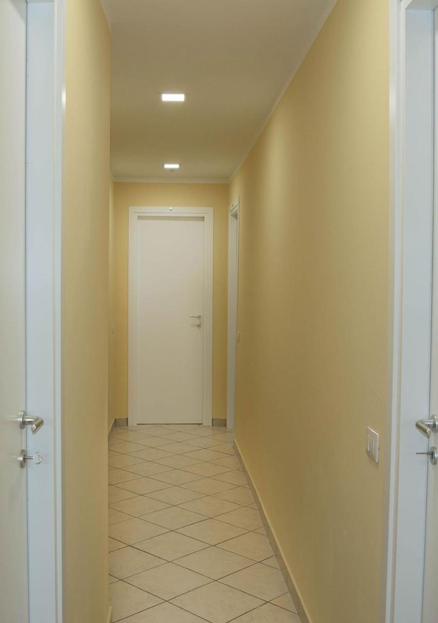 Cristal Rooms Piacenza Exterior photo